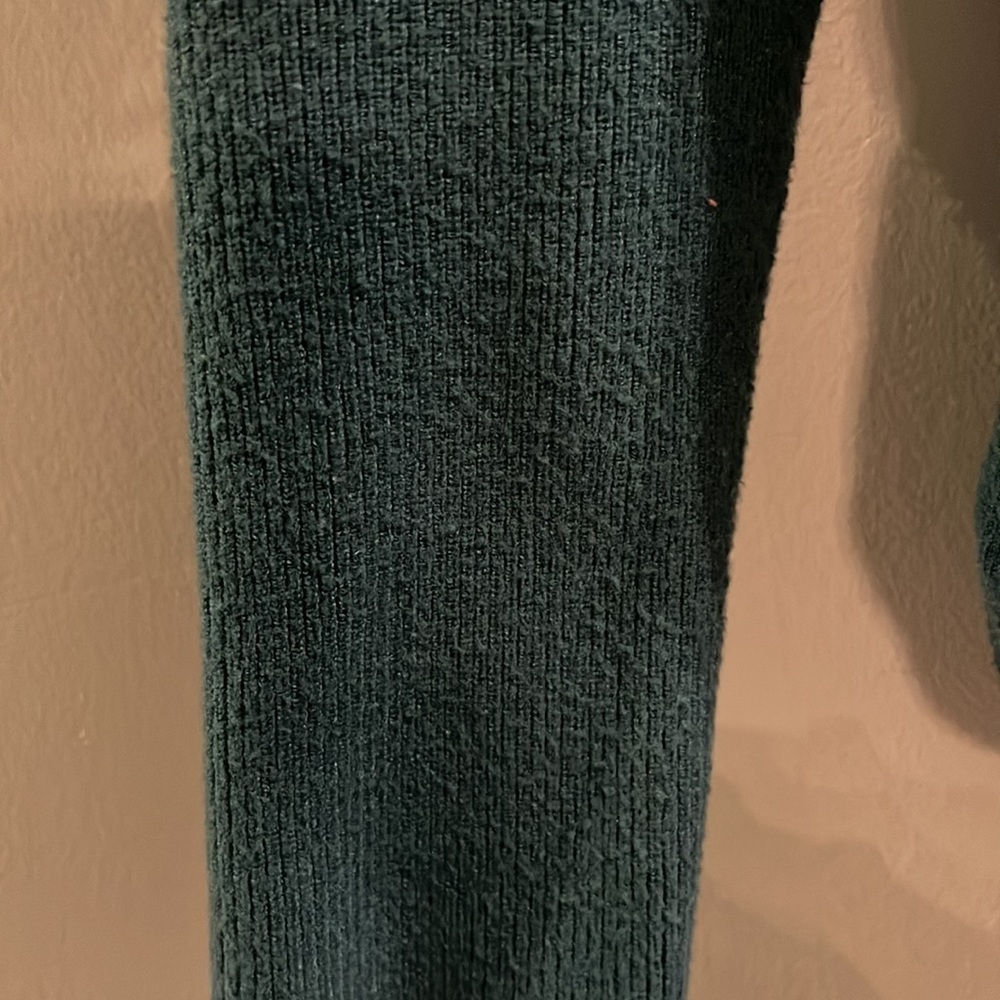 Girls Sweater (Turquoise)​​​ - Picture 3 of 4